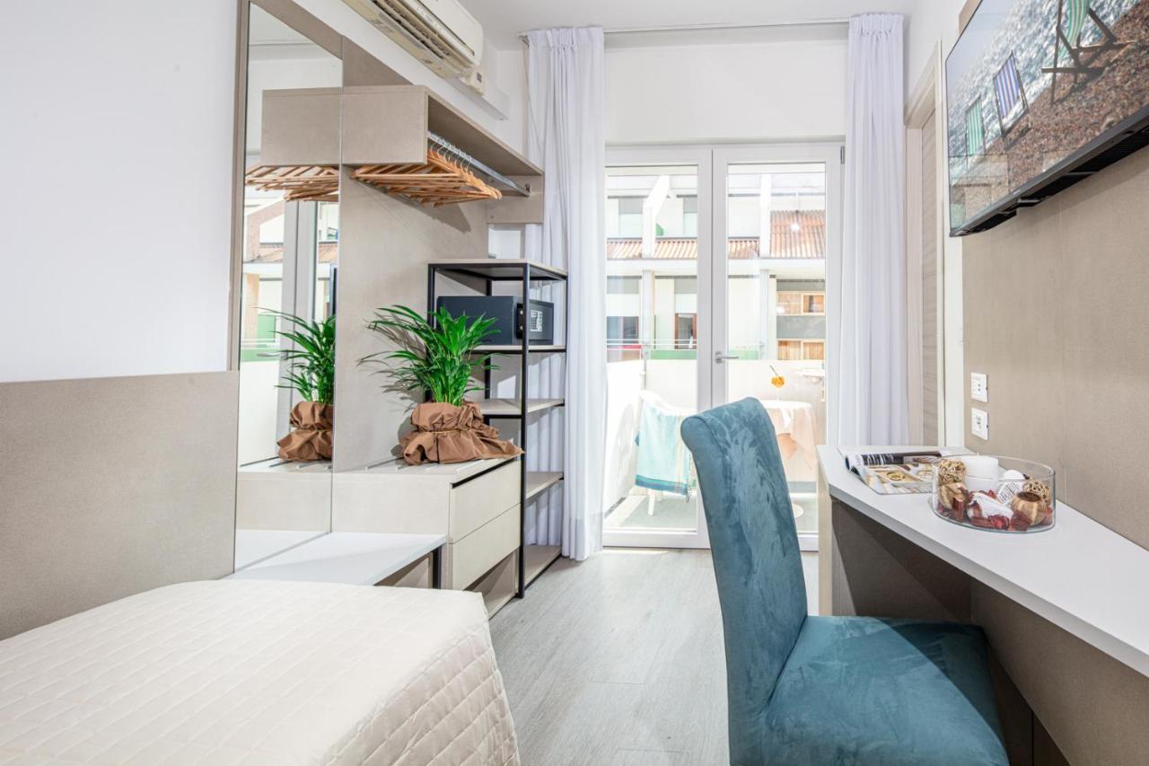 Hotel Pigalle Lido di Jesolo Eksteriør bilde