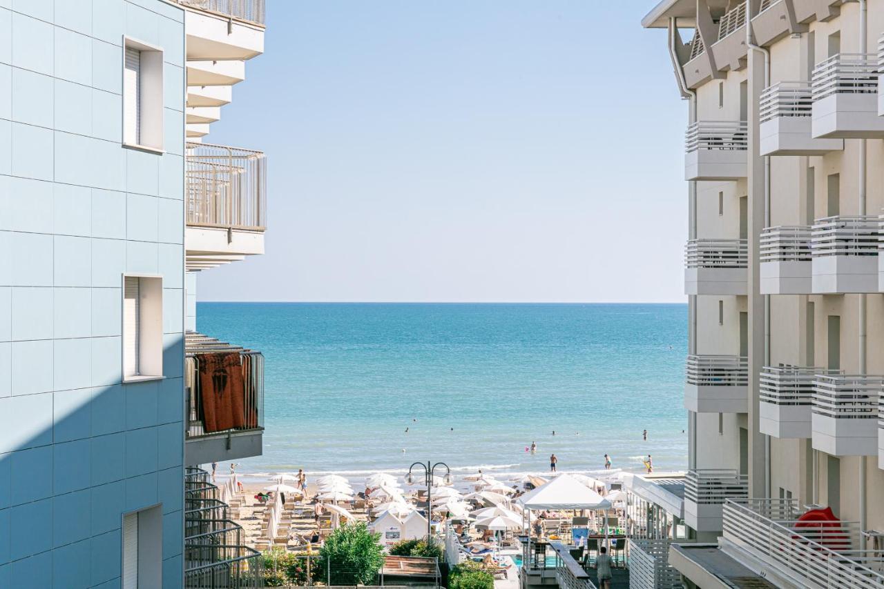 Hotel Pigalle Lido di Jesolo Eksteriør bilde