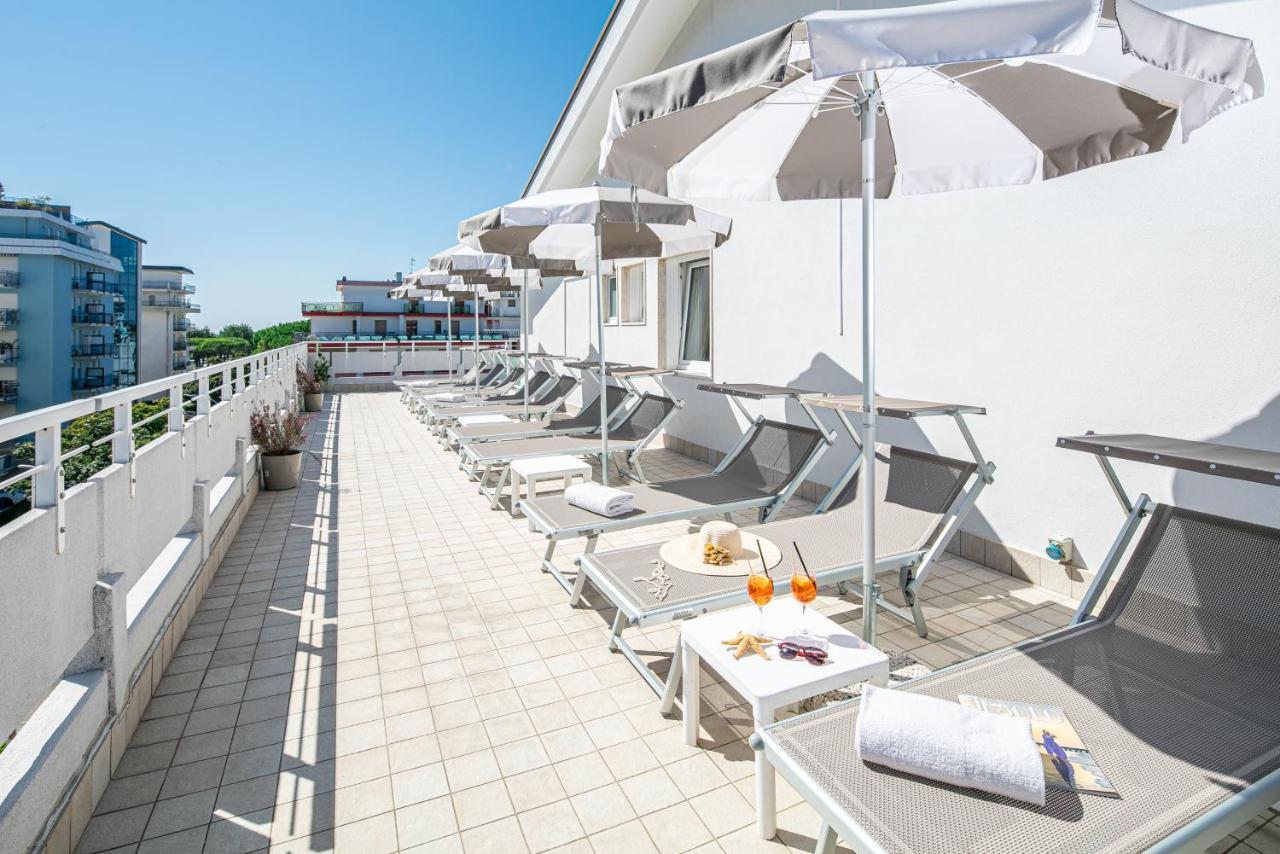 Hotel Pigalle Lido di Jesolo Eksteriør bilde