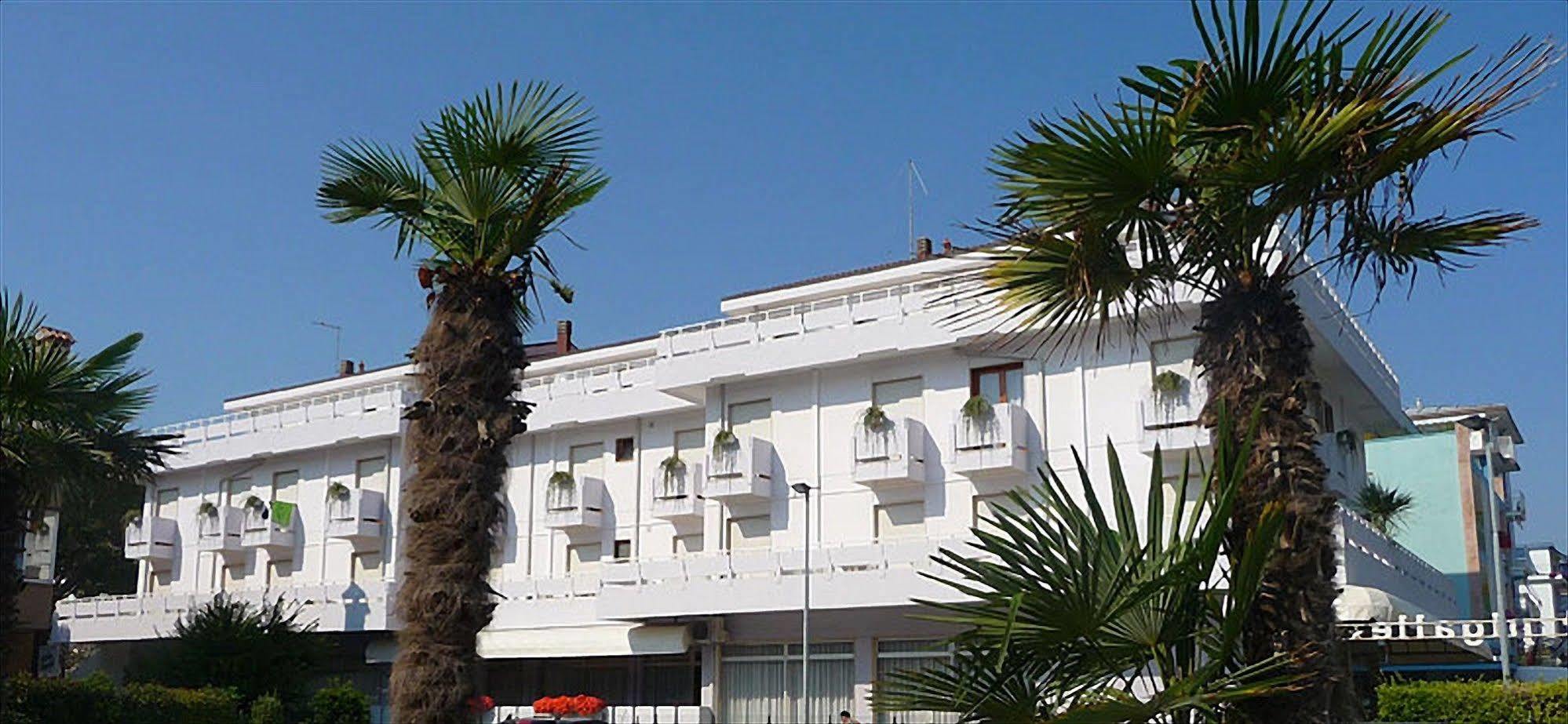 Hotel Pigalle Lido di Jesolo Eksteriør bilde